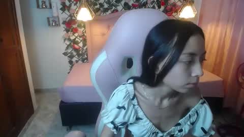 Snapshot of nathaliasweet_1_ chatting on 01.17.25 nathaliasweet_1_ online show from 01.17.25