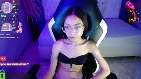Snapshot of nathaliasweet_1_ chatting on 02.13.25 nathaliasweet_1_ online show from 02.13.25