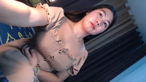 Queen Marga online show from 12.20.24
