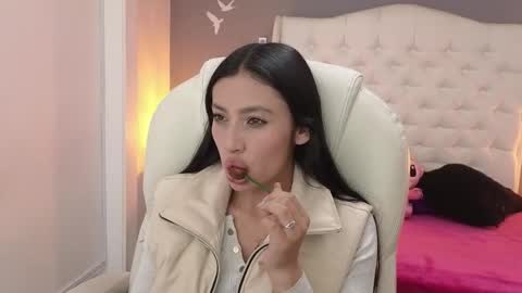 nathaly_blue online show from 12.18.24