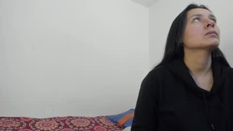 Snapshot of nathaly_love96 chatting on 12.28.24 Nathaly online show from 12.28.24