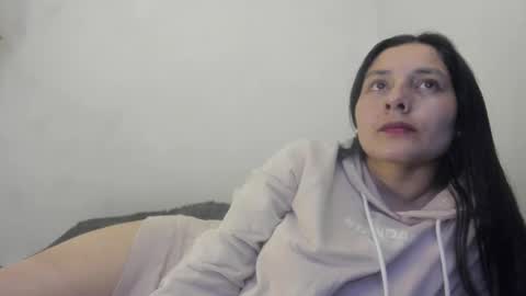 Snapshot of nathaly_love96 chatting on 09.30.25 Nathaly online show from 09.30.25