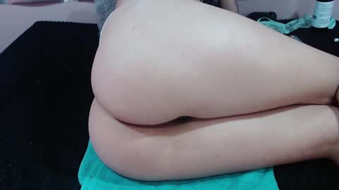 Snapshot of nathaly_low chatting on 02.06.25 nathaly low online show from 02.06.25