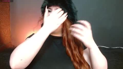 Snapshot of nathaly_rose1126 chatting on 09.15.25 online show from 09.15.25