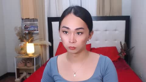 Snapshot of nathalyastone chatting on 12.20.24 SWEET NATHALYA online show from 12.20.24