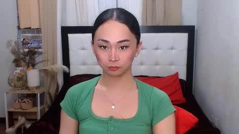 Snapshot of nathalyastone chatting on 01.12.25 SWEET NATHALYA online show from 01.12.25