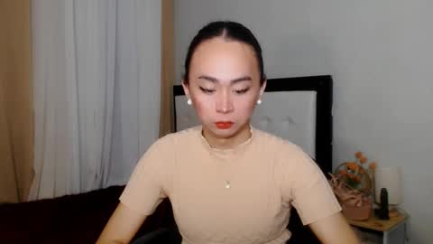 Snapshot of nathalyastone chatting on 02.10.25 SWEET NATHALYA online show from 02.10.25