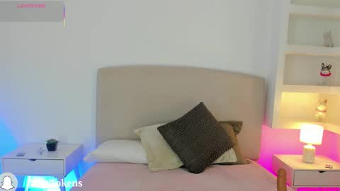 NATHALY  online show from 11.04.25