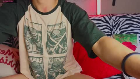 Snapshot of nathanbruce chatting on 09.24.25 N A T H AN online show from 09.24.25