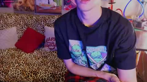 Snapshot of nathanbruce chatting on 10.06.25 N A T H AN online show from 10.06.25