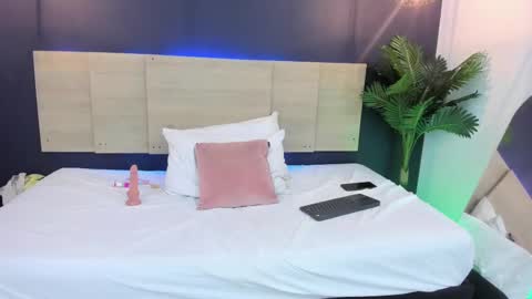 nathy_ross online show from 02.22.25