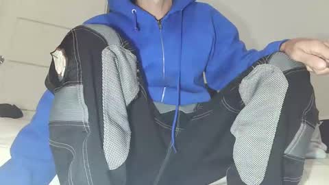 natou3x online show from 09.21.25