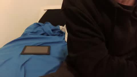 natou3x online show from 10.18.25