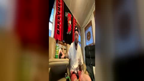 Snapshot of natti_daddy chatting on 06.18.26 Nattidaddy online show from 06.18.26