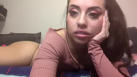 Natalia online show from 02.21.25