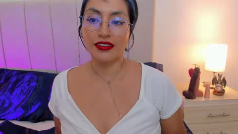Snapshot of natty_bush chatting on 06.08.26 Nathalie online show from 06.08.26