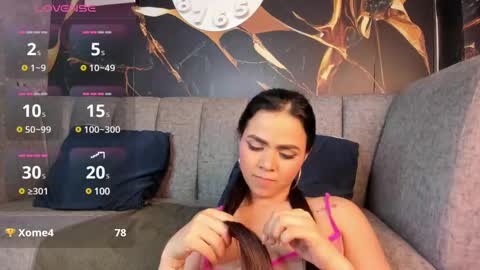 Snapshot of natty_roberts_ chatting on 03.09.25 Natty online show from 03.09.25