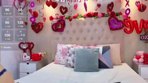 Snapshot of nattyqueen_ chatting on 02.21.25 NattyQueen online show from 02.21.25