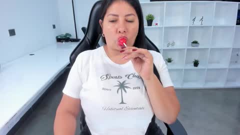 Jazmin Bigboobs online show from 11.08.25