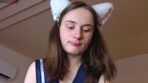 Snapshot of natural_meri_ chatting on 03.09.25 Meri online show from 03.09.25