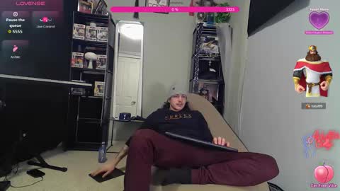 Snapshot of naturesbest951 chatting on 02.16.26 NATURESBEST online show from 02.16.26