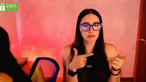 Snapshot of natval_ chatting on 01.07.25 Natalia  Valeria online show from 01.07.25