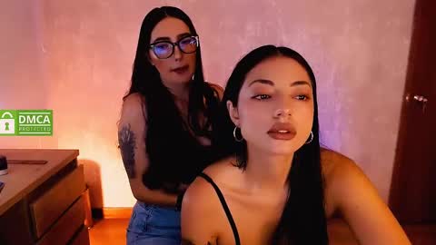 Snapshot of natval_ chatting on 02.09.25 Natalia  Valeria online show from 02.09.25