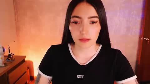 Snapshot of natval_ chatting on 10.02.25 Natalia  Valeria online show from 10.02.25