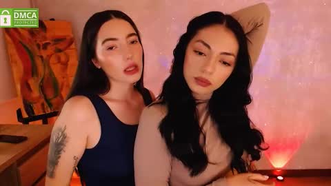 Snapshot of natval_ chatting on 10.15.25 Natalia  Valeria online show from 10.15.25