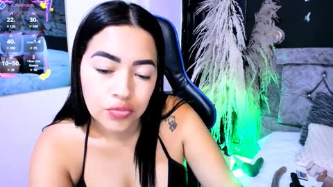 Snapshot of naty_07 chatting on 12.05.25 Natalia online show from 12.05.25