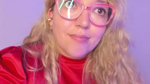 Snapshot of naty__mature_ chatting on 10.31.25 Nataly online show from 10.31.25