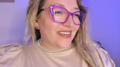 Snapshot of naty__mature_ chatting on 06.05.26 Nataly online show from 06.05.26