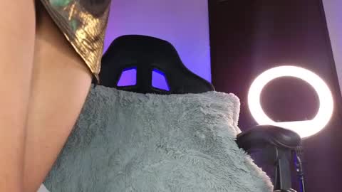 Naty Saenz online show from 01.10.25