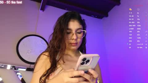 Naty Saenz online show from 01.18.25