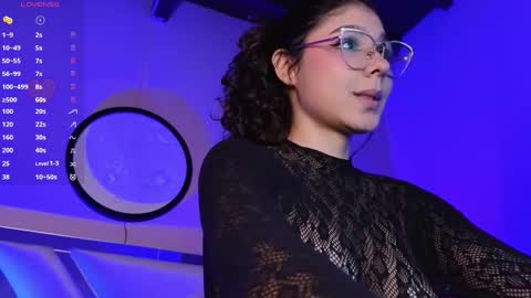 Naty Saenz online show from 09.20.25