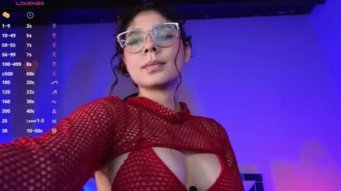 Naty Saenz online show from 10.08.25