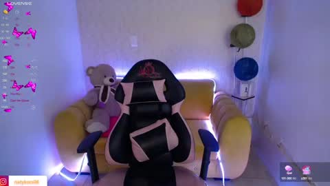 Snapshot of natykors_m_ chatting on 01.22.25 Sofia  IG Natykors08 online show from 01.22.25