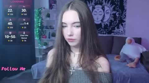 Snapshot of naugghtynikki chatting on 10.06.25 Nikki online show from 10.06.25