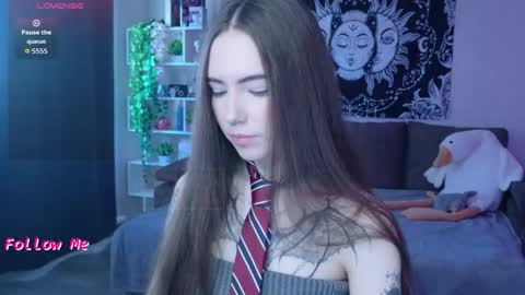 Snapshot of naugghtynikki chatting on 10.20.25 Nikki online show from 10.20.25