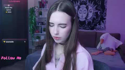 Snapshot of naugghtynikki chatting on 10.30.25 Nikki online show from 10.30.25