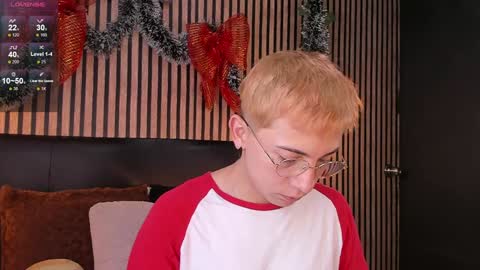 Christopher  Chris online show from 12.04.24