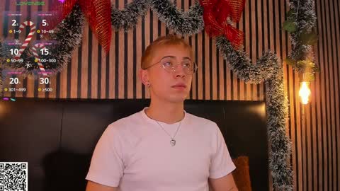 Christopher  Chris online show from 12.09.24