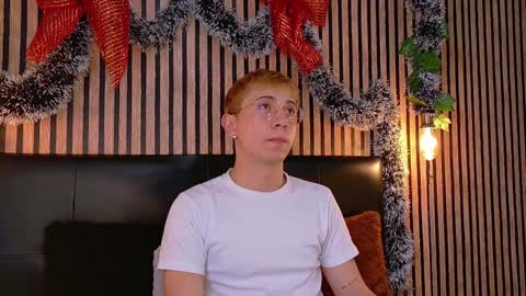 Christopher  Chris online show from 12.18.24