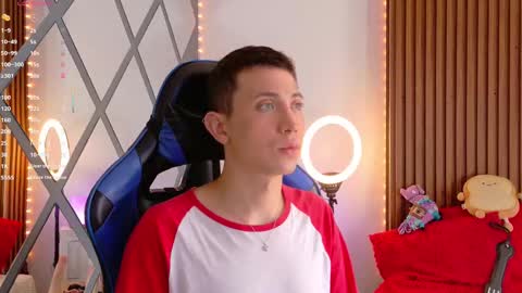 Christopher  Chris online show from 09.17.25