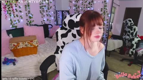 Snapshot of naughty_bella99 chatting on 12.05.24 bella online show from 12.05.24