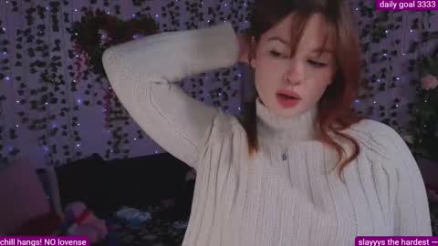 Snapshot of naughty_bella99 chatting on 10.28.25 bella online show from 10.28.25