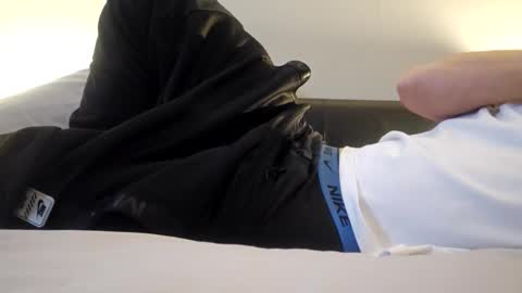 Mr Curious online show from 10.08.25