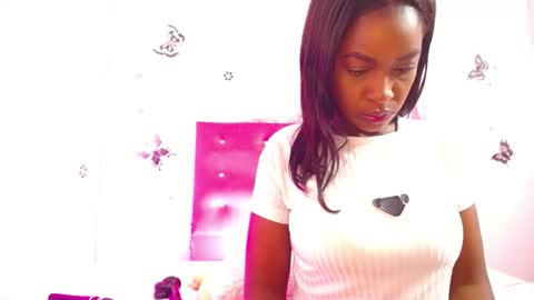 Snapshot of naughty_choko chatting on 02.10.26 L I S S online show from 02.10.26