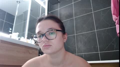 Chris Carrie online show from 01.10.25