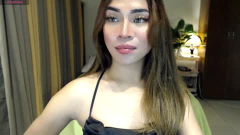 Snapshot of naughty_dreamerxxx chatting on 01.30.25 Queen Jess online show from 01.30.25